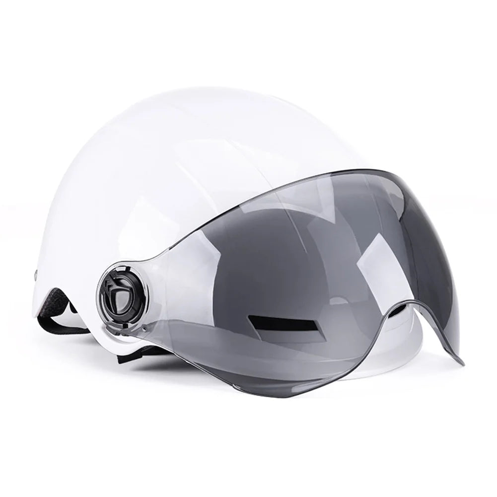 Cycling Helmet With Visor